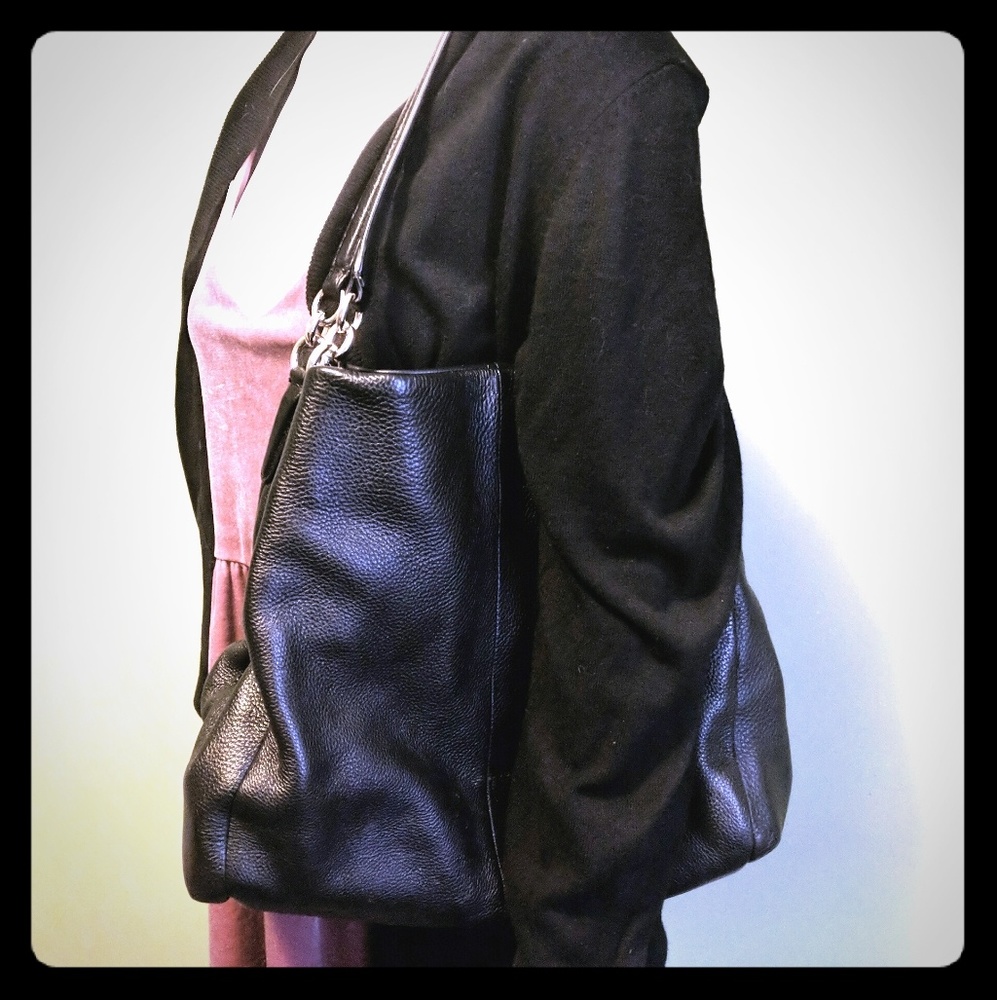 Coach Edie style Black bag LN